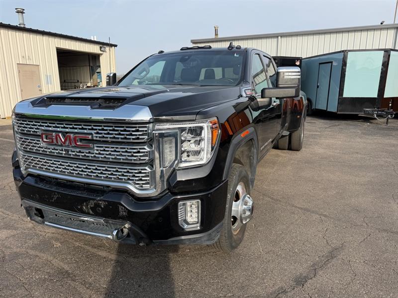 GMC Sierra 3500HD Denali Crew Cab 4WD 2023