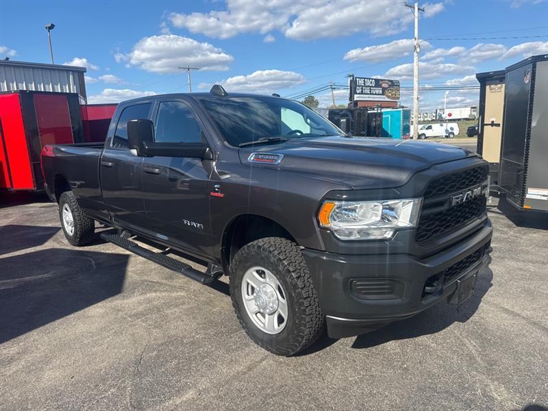 2022 RAM 3500 Tradesman Crew Cab 4WD