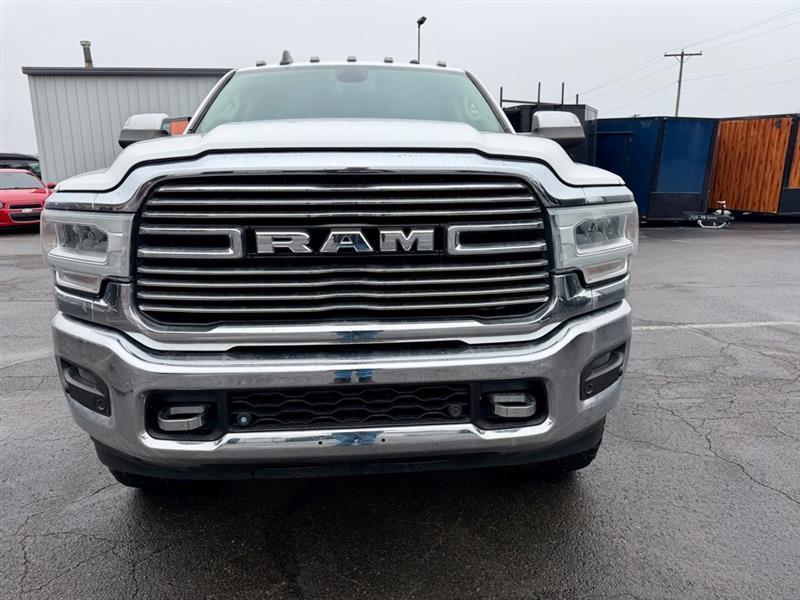 RAM 3500 Laramie Crew Cab LWB 4WD 2020