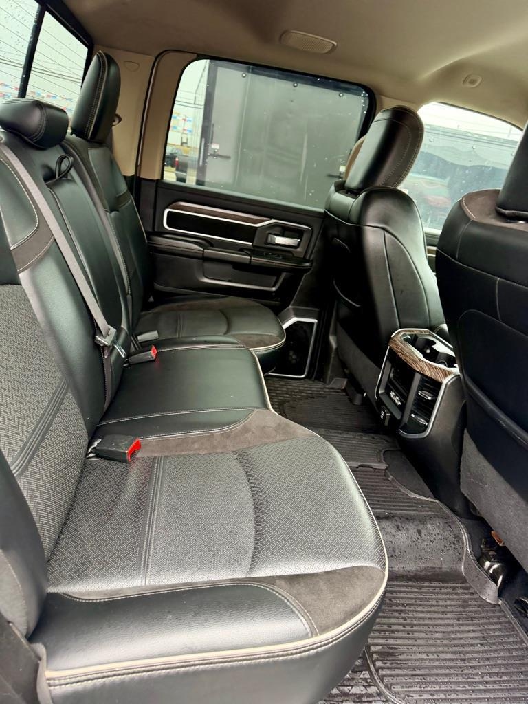 RAM 3500 Laramie Crew Cab LWB 4WD 2020