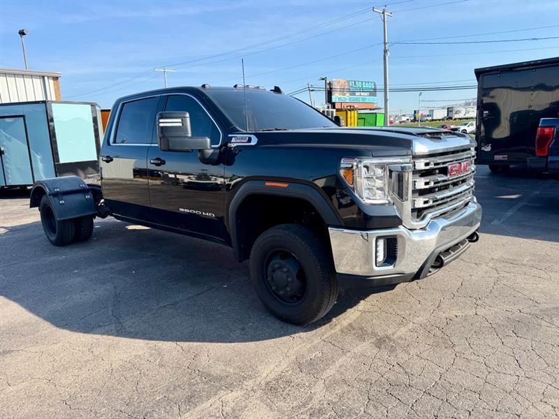 2022 GMC Sierra 3500HD SLE Crew Cab 4WD