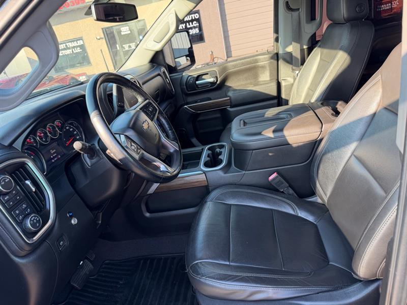 Chevrolet Silverado 3500HD LT Crew Cab 4WD 2020