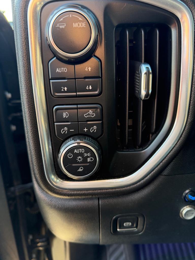 Chevrolet Silverado 3500HD LT Crew Cab 4WD 2020