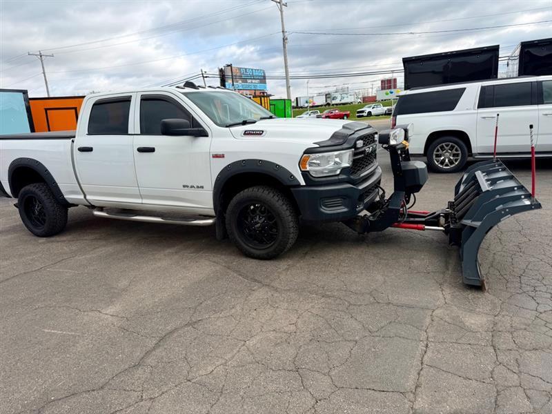 RAM 2500 Tradesman Crew Cab SWB 4WD 2020