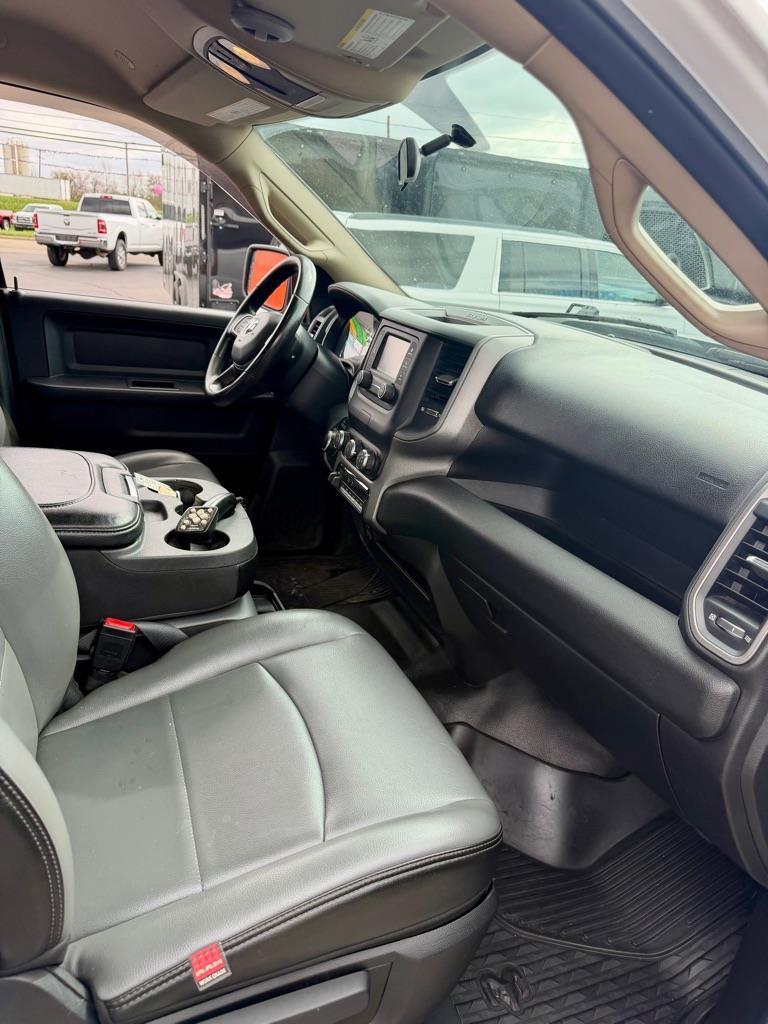 RAM 2500 Tradesman Crew Cab SWB 4WD 2020