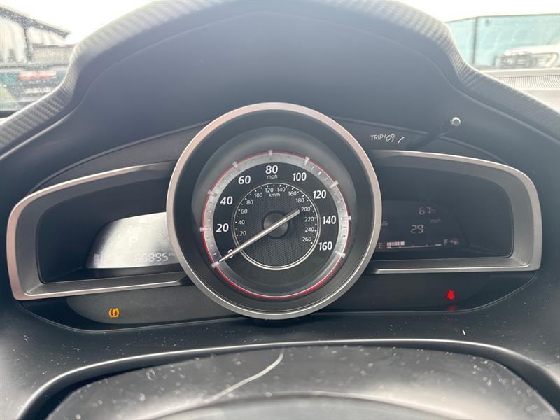 Mazda MAZDA3 i Touring AT 5-Door 2015