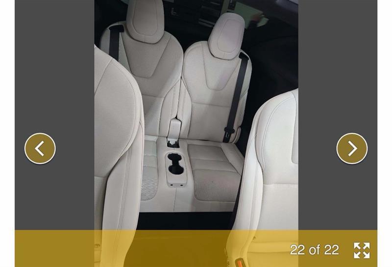 Tesla Model X Base 2022