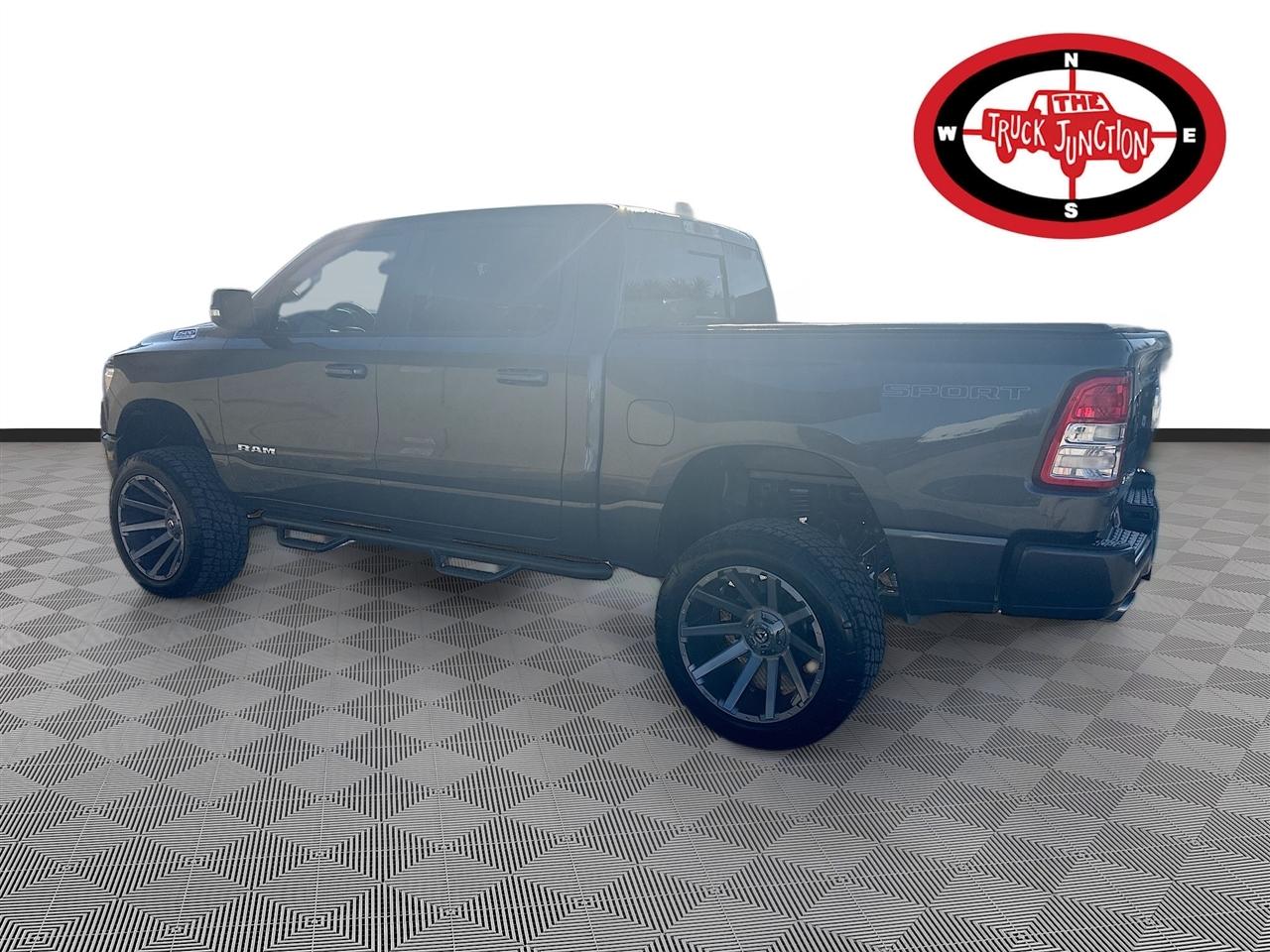 RAM 1500 Big Horn/Lone Star 4x2 Crew Cab 5'7" Box 2019