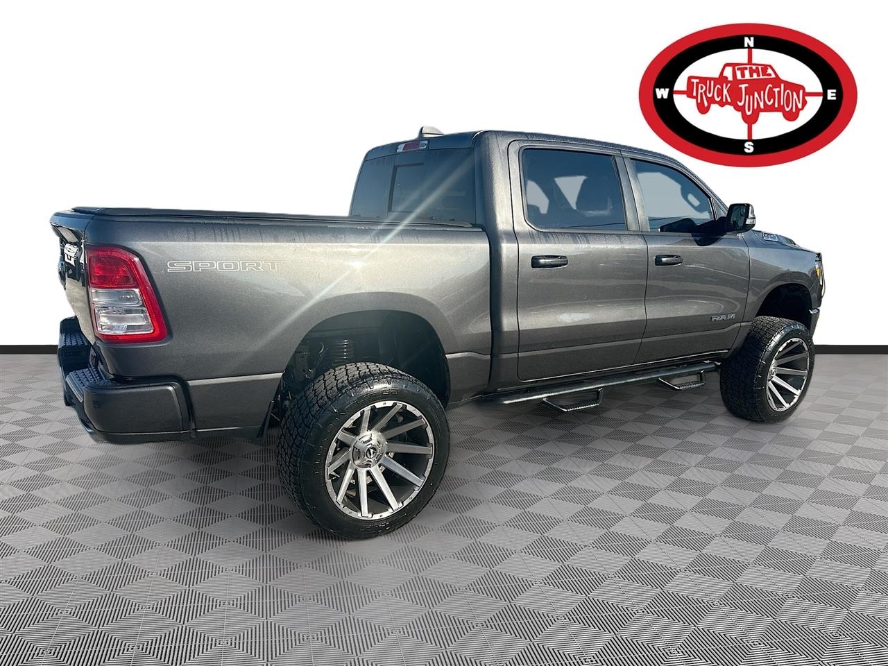 RAM 1500 Big Horn/Lone Star 4x2 Crew Cab 5'7" Box 2019