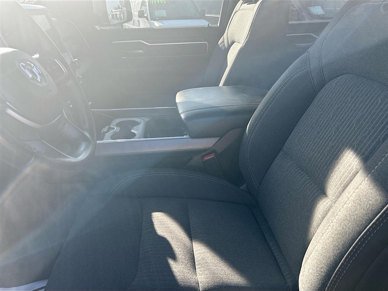 RAM 1500 Big Horn/Lone Star 4x2 Crew Cab 5'7" Box 2019