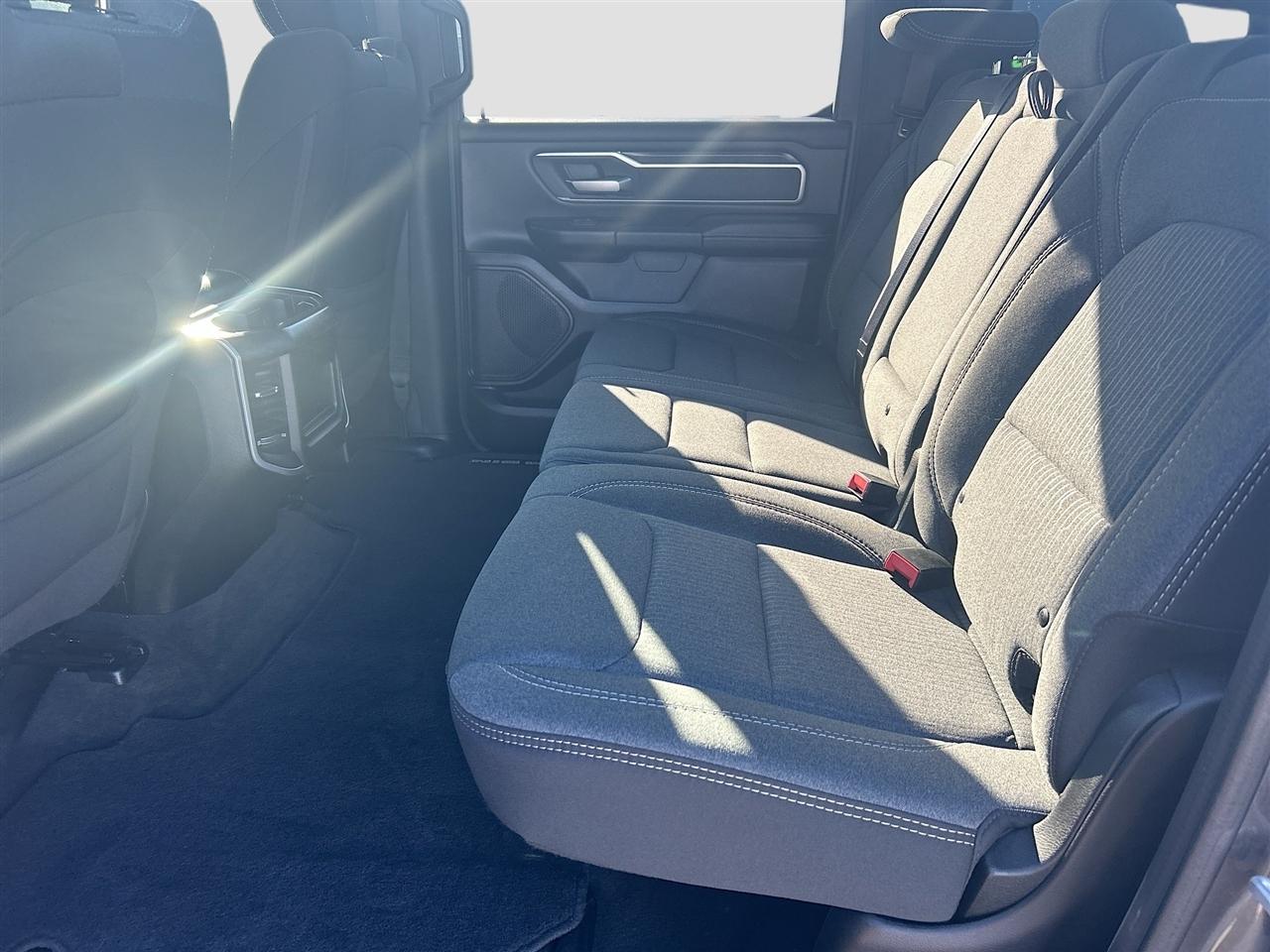 RAM 1500 Big Horn/Lone Star 4x2 Crew Cab 5'7" Box 2019