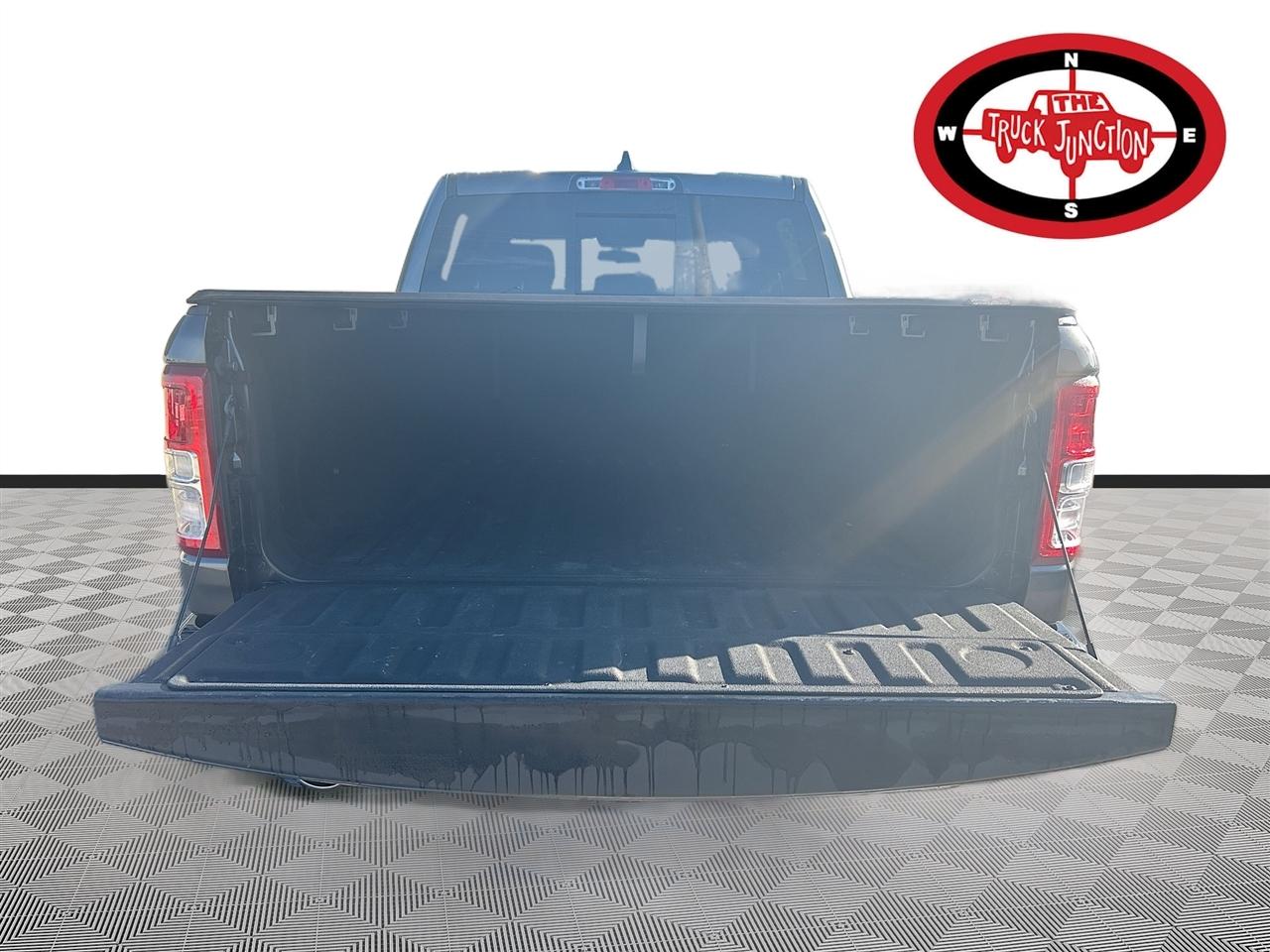 RAM 1500 Big Horn/Lone Star 4x2 Crew Cab 5'7" Box 2019