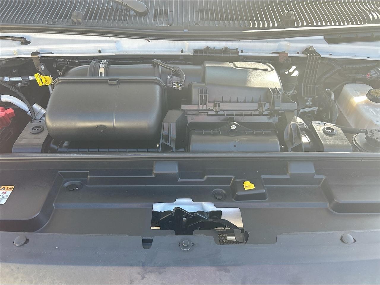 Ford E-Series Cutaway E-350 SRW 138" WB 2022