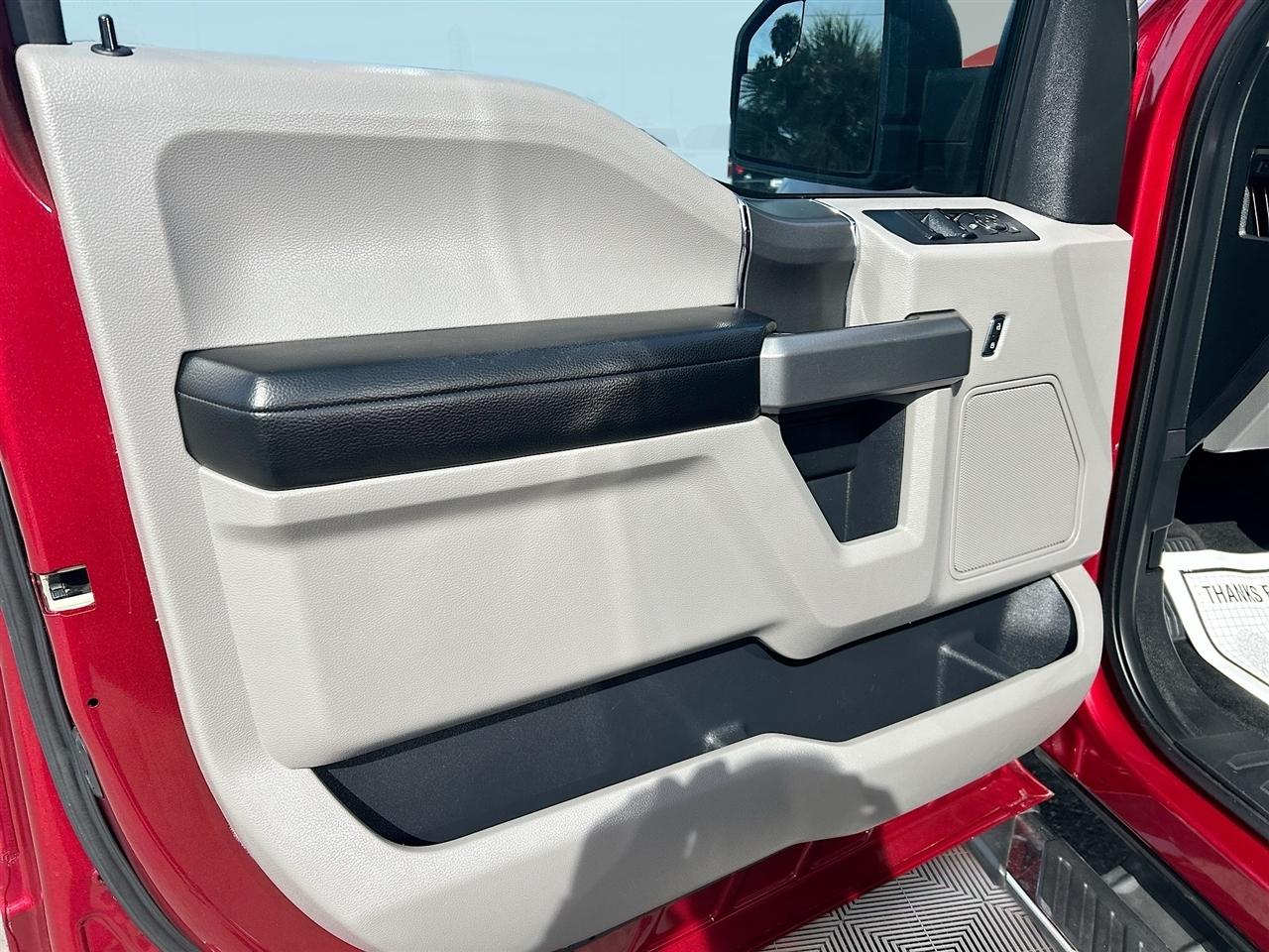 Ford F-150 King Ranch 4WD SuperCrew 5.5' Box 2018