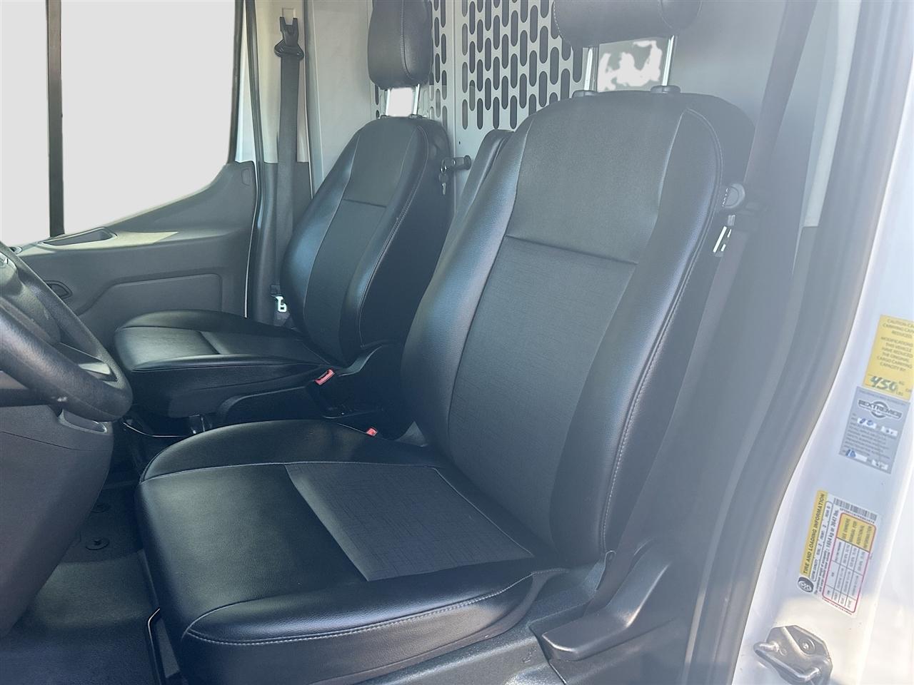 Ford Transit Cargo Van T-250 130" Med Rf 9070 GVWR RWD 2023