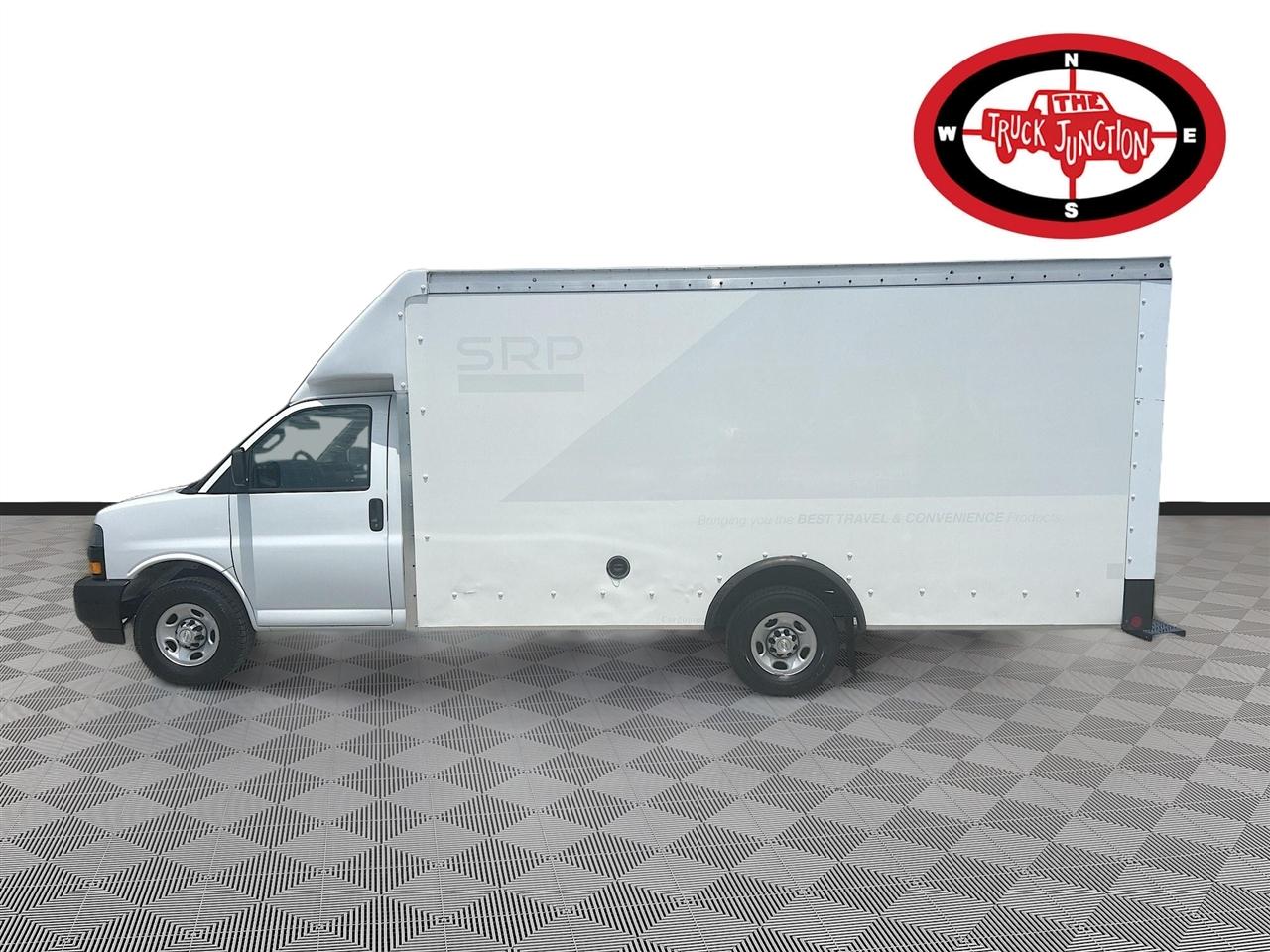 Chevrolet Express Commercial Cutaway 3500 Van 159" 2021