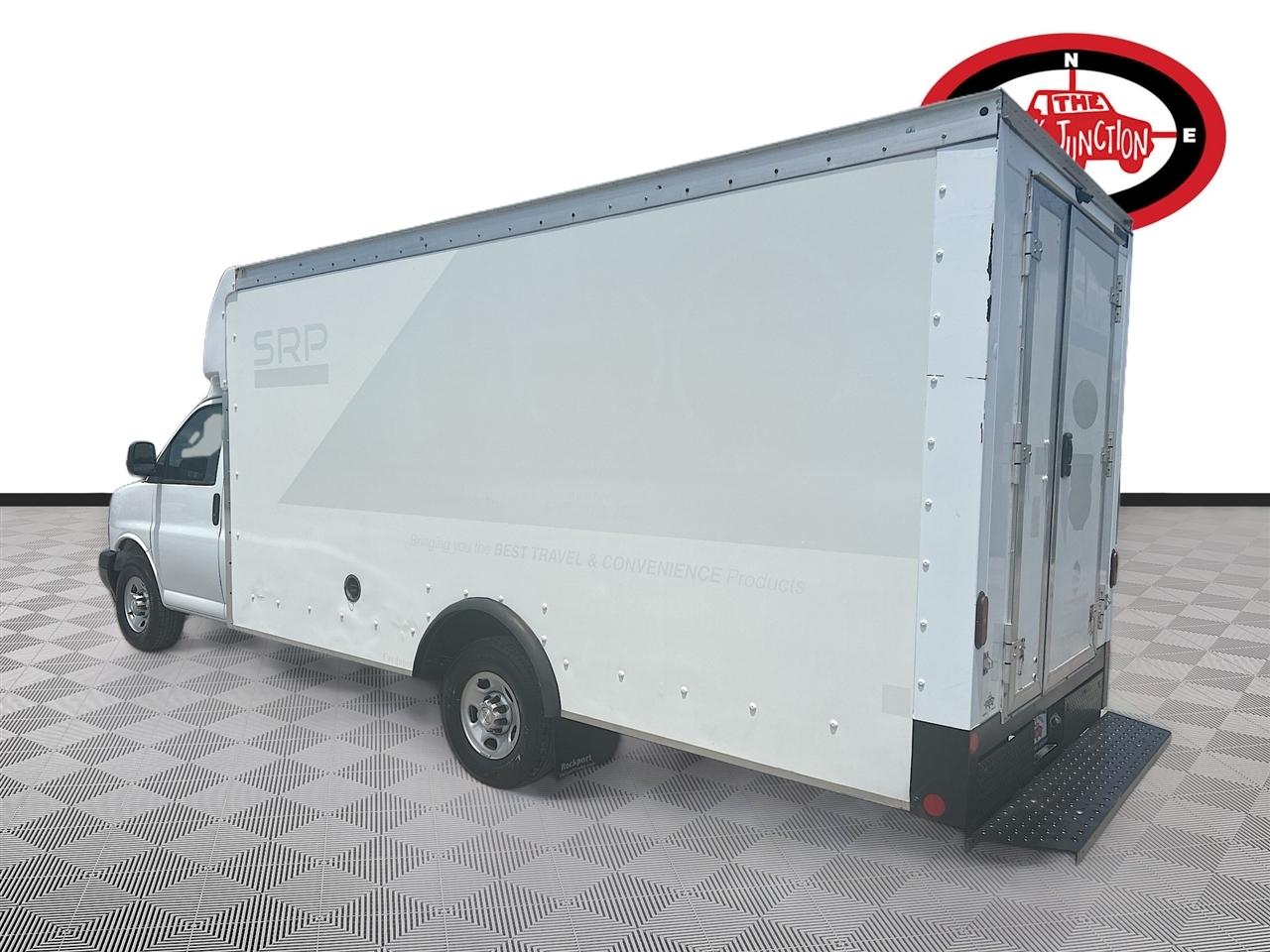 Chevrolet Express Commercial Cutaway 3500 Van 159" 2021