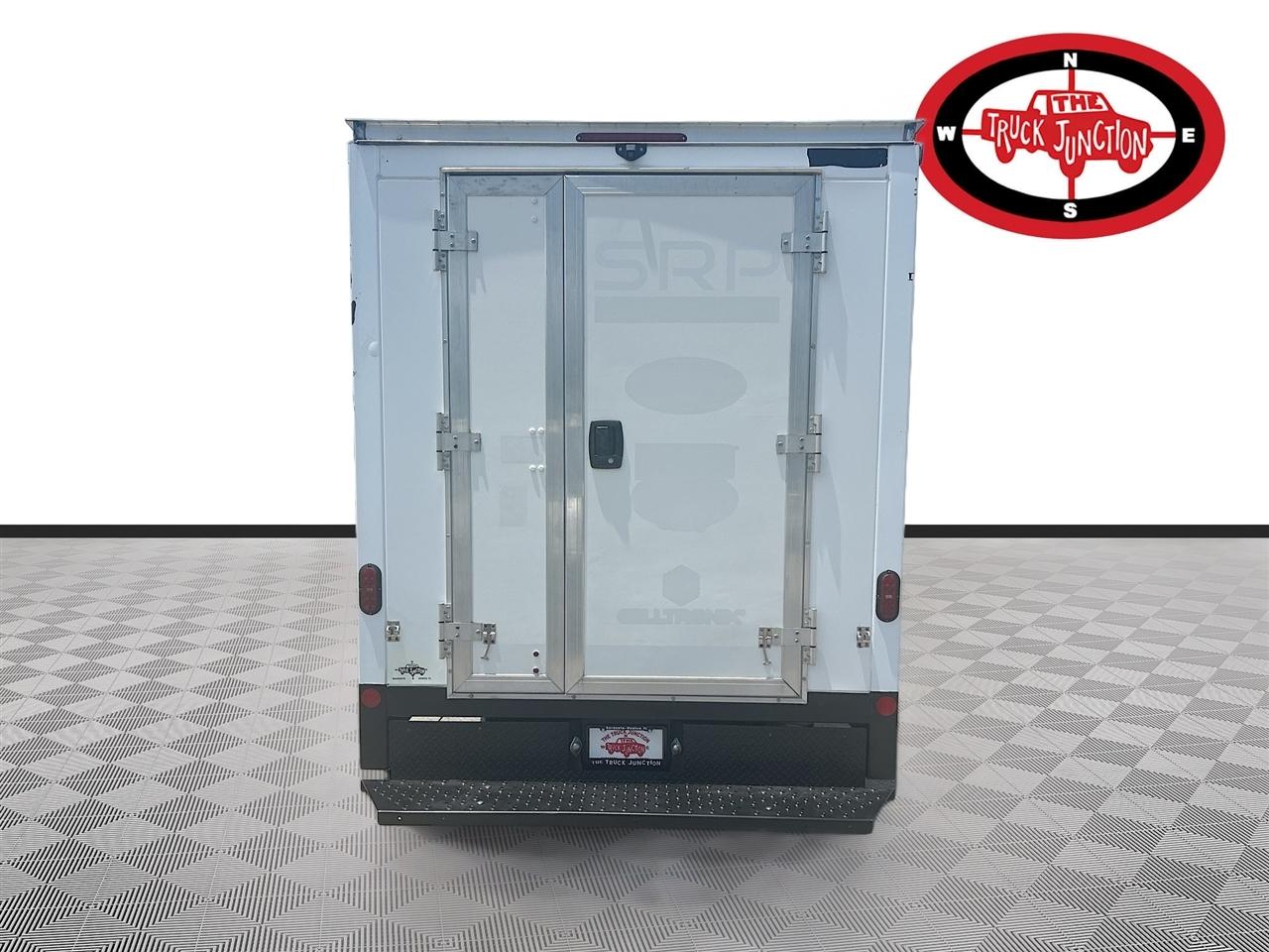 Chevrolet Express Commercial Cutaway 3500 Van 159" 2021