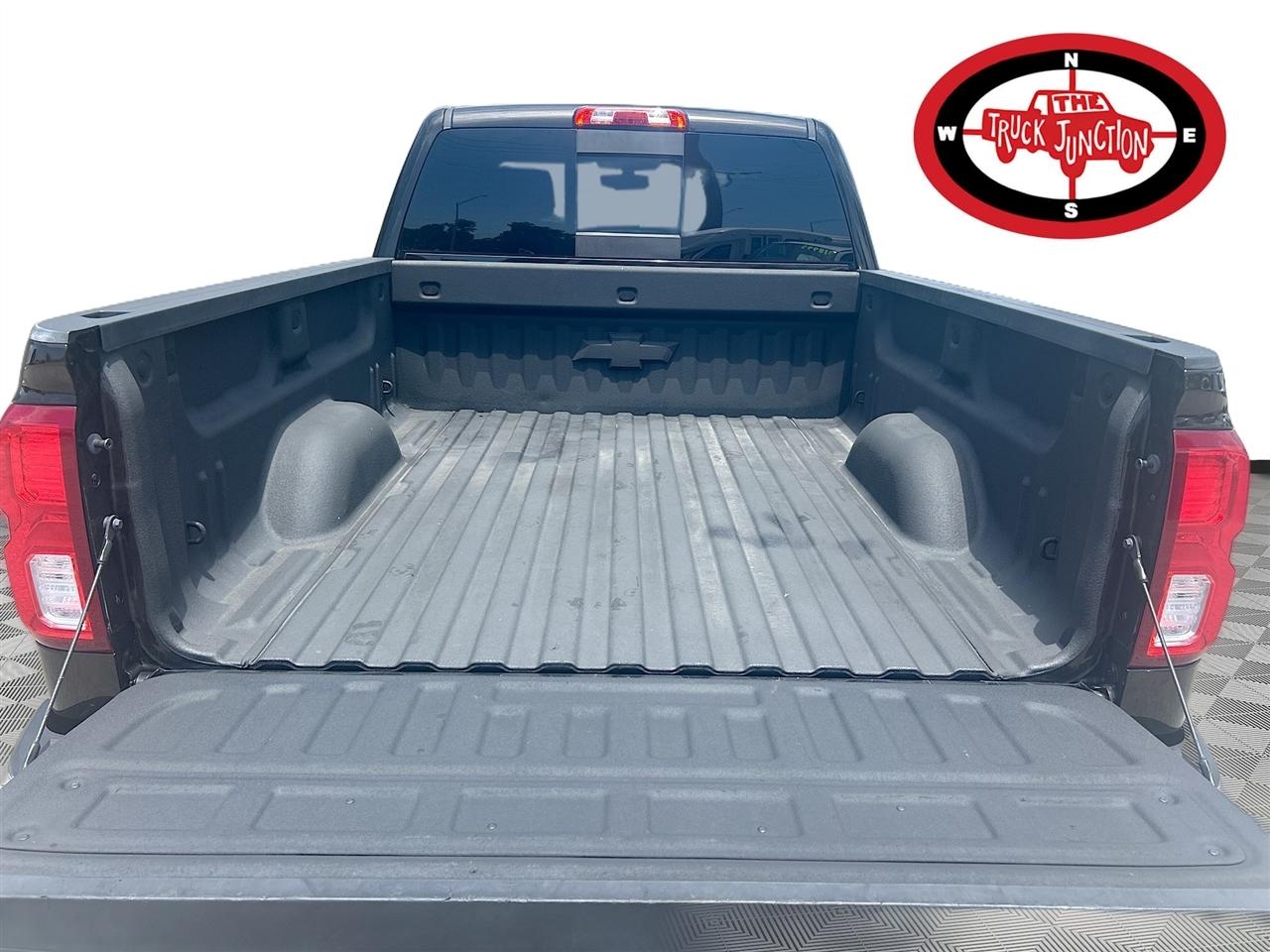 Chevrolet Silverado 1500 2WD Double Cab 143.5" LTZ w/1LZ 2018