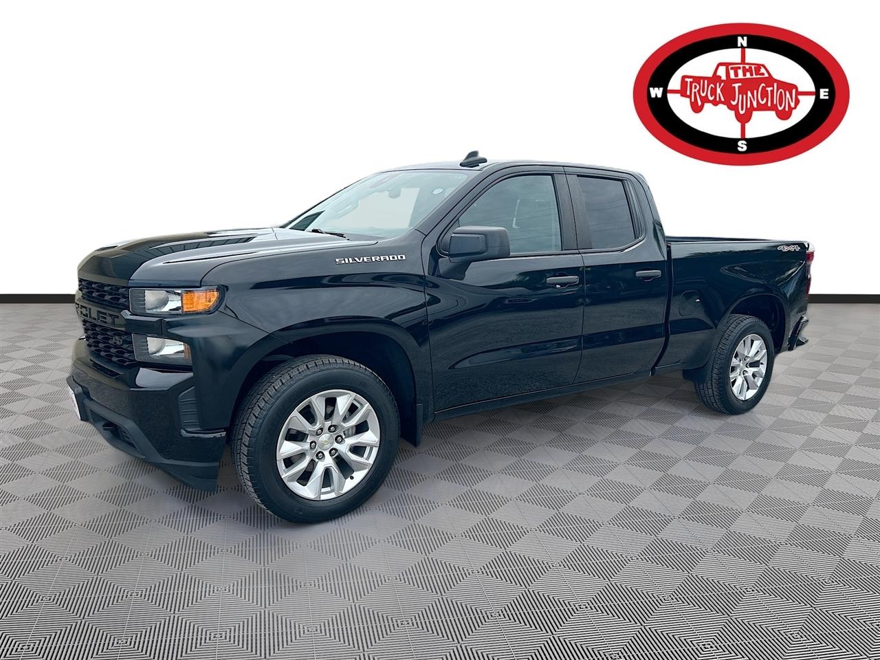 Chevrolet Silverado 1500 4WD Double Cab 147" Custom 2021