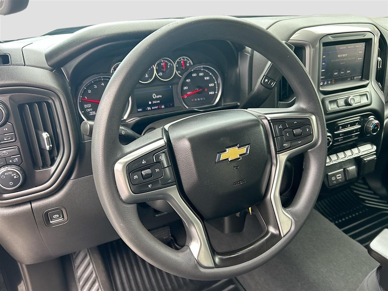 Chevrolet Silverado 1500 4WD Double Cab 147" Custom 2021