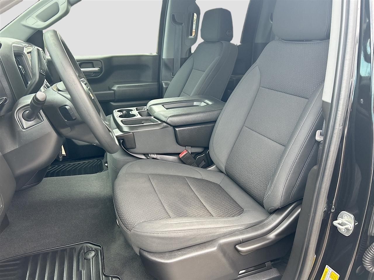 Chevrolet Silverado 1500 4WD Double Cab 147" Custom 2021