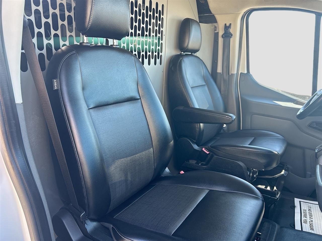 Ford Transit Cargo Van T-150 130" Low Rf 8670 GVWR RWD 2022