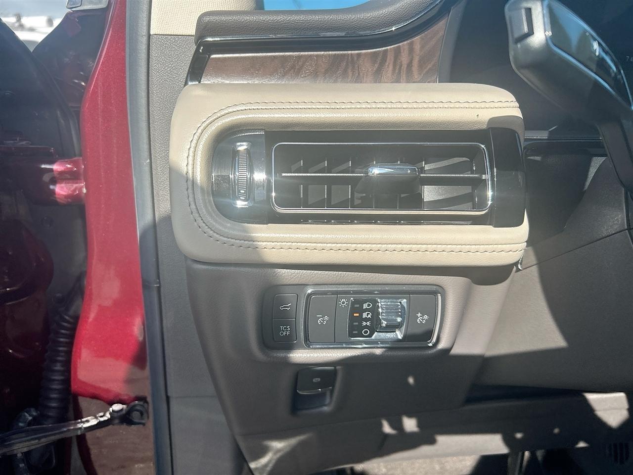 Lincoln Nautilus Reserve FWD 2021