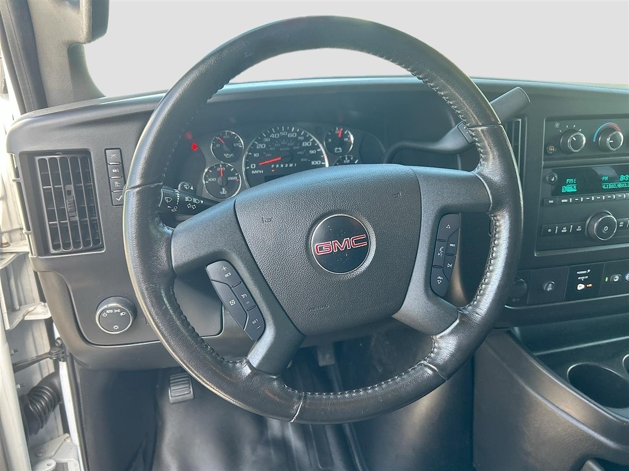 GMC Savana Cargo Van RWD 2500 135" 2021