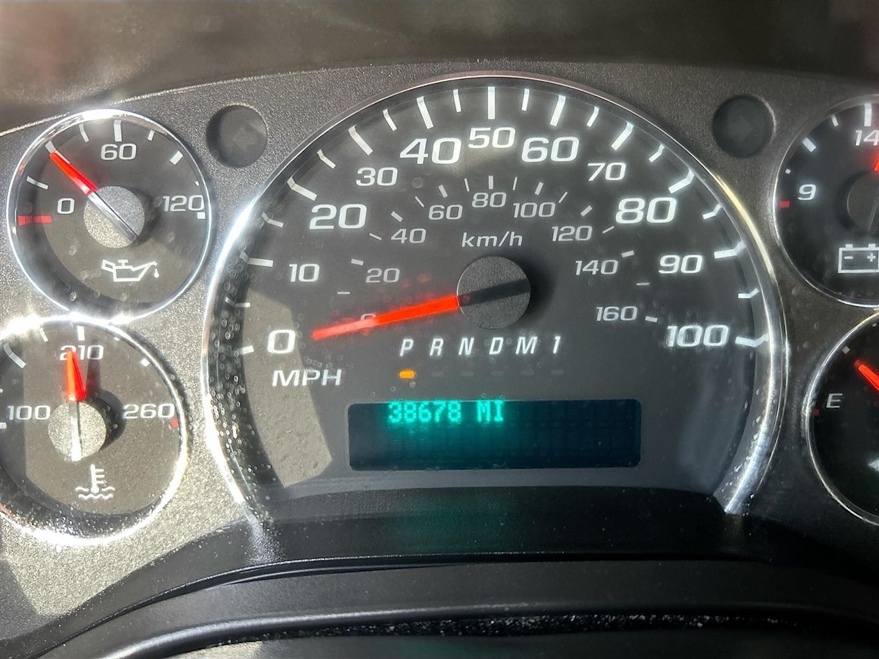 GMC Savana Cargo Van RWD 2500 135" 2021