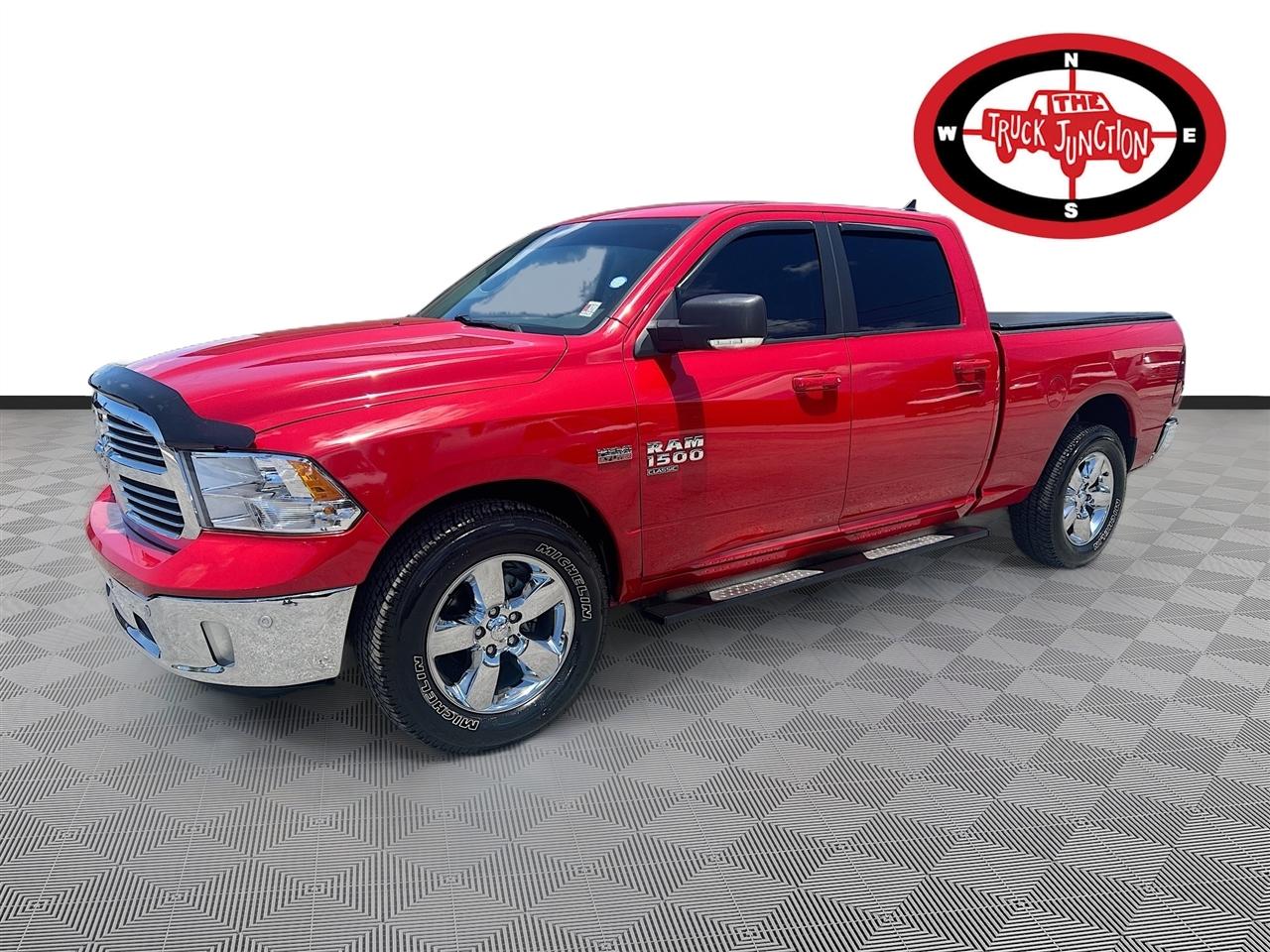 RAM 1500 Classic Big Horn 4x4 Crew Cab 6'4" Box 2019