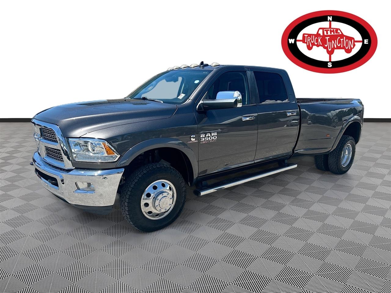 RAM 3500 Laramie 4x4 Crew Cab 8' Box 2018