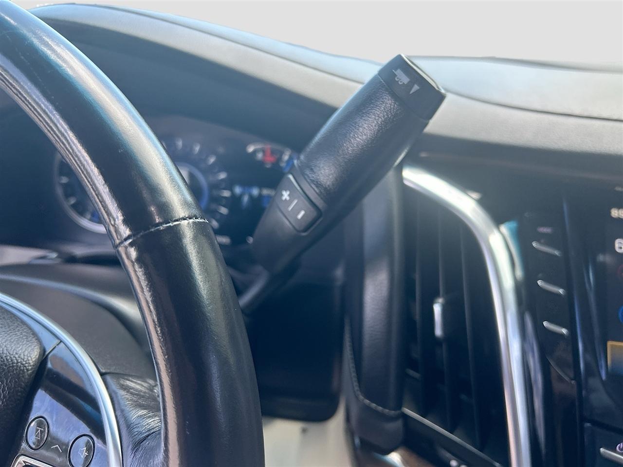 Cadillac Escalade 2WD 4dr Luxury 2019