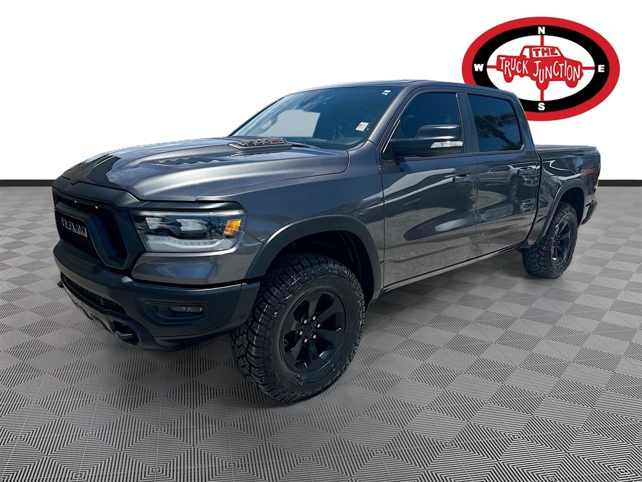 RAM 1500 Rebel 4x4 Crew Cab 5'7" Box 2019