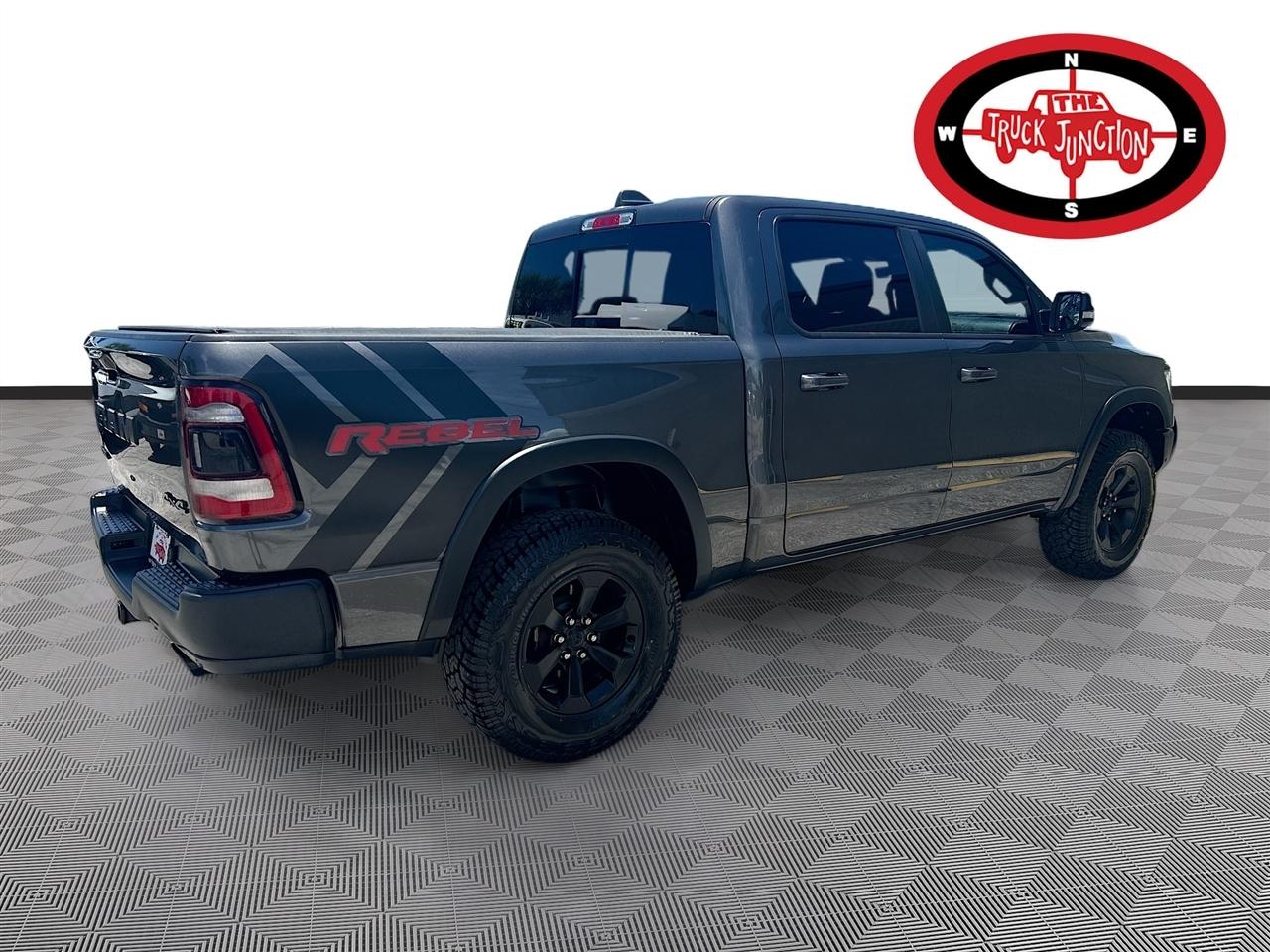 RAM 1500 Rebel 4x4 Crew Cab 5'7" Box 2019