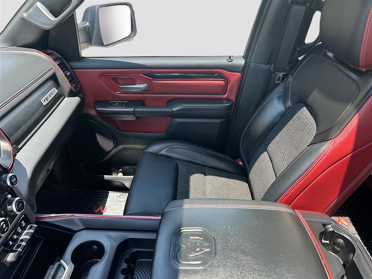 RAM 1500 Rebel 4x4 Crew Cab 5'7" Box 2019