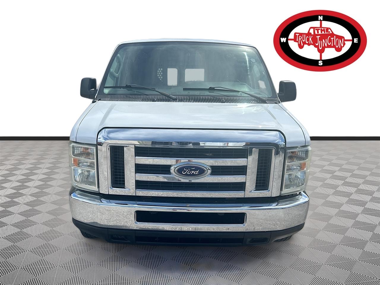 Ford Econoline Cargo Van E-250 Recreational 2012