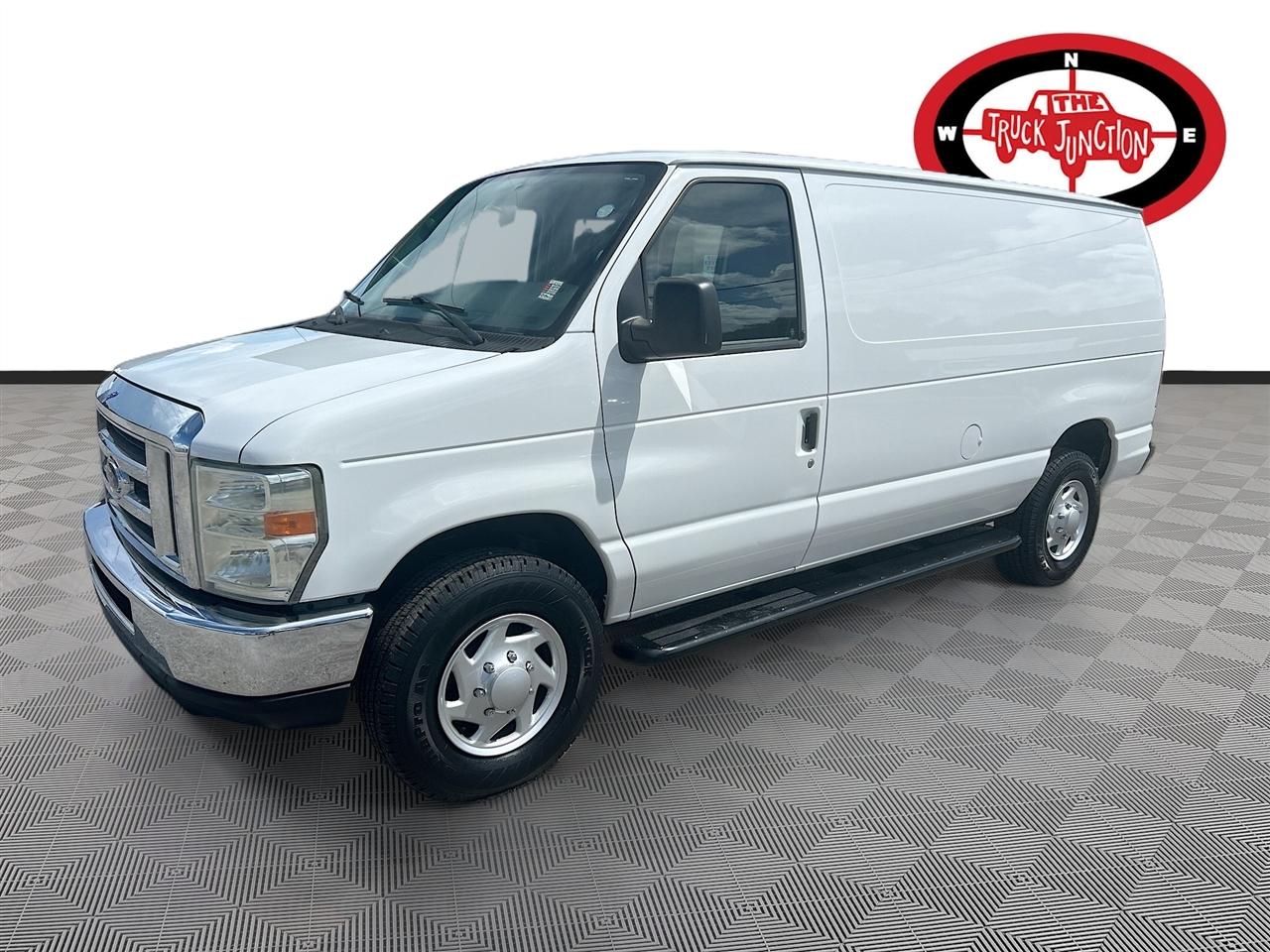 Ford Econoline Cargo Van E-250 Recreational 2012
