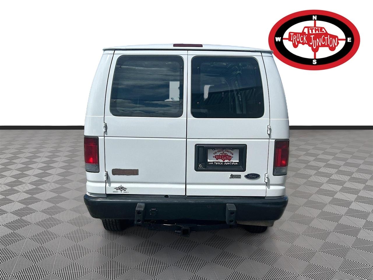 Ford Econoline Cargo Van E-250 Recreational 2012