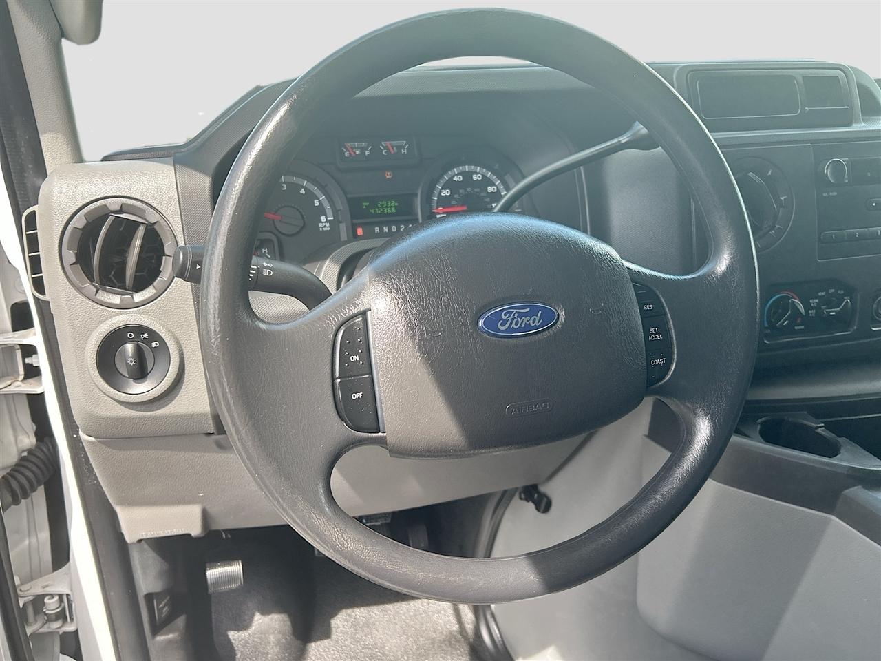 Ford Econoline Cargo Van E-250 Recreational 2012