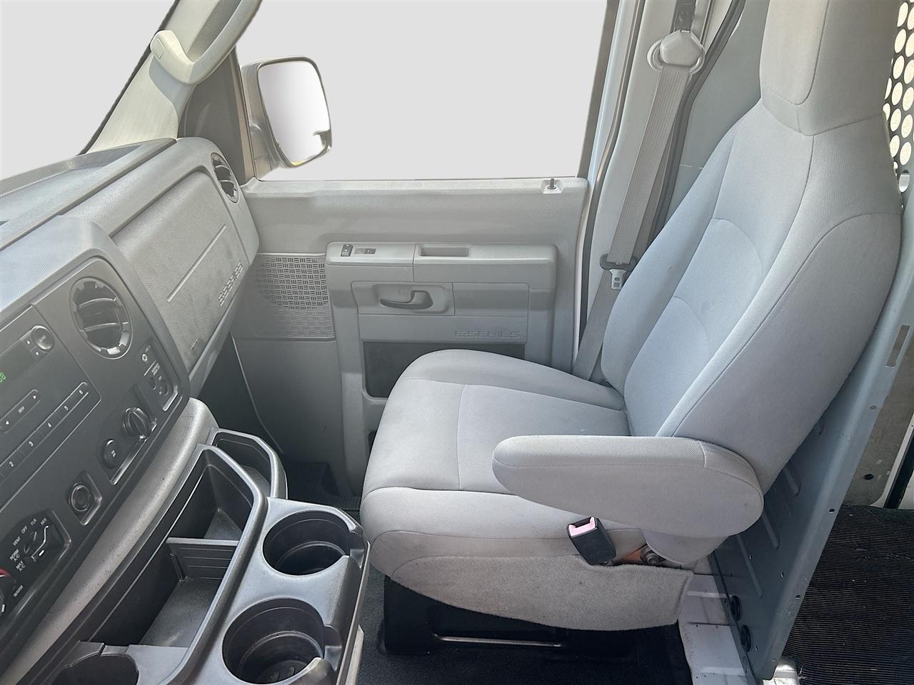 Ford Econoline Cargo Van E-250 Recreational 2012