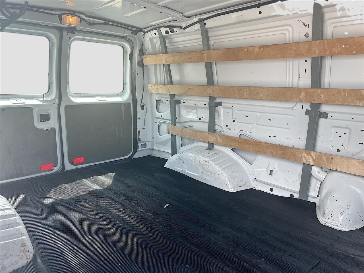 Ford Econoline Cargo Van E-250 Recreational 2012