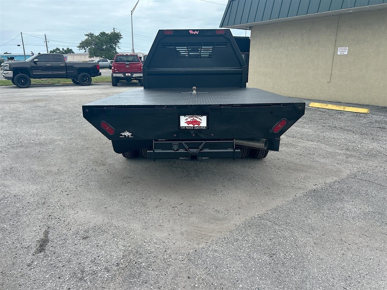 Chevrolet Silverado 3500HD CC 4WD Crew Cab 177" WB, 60" CA LT 2024