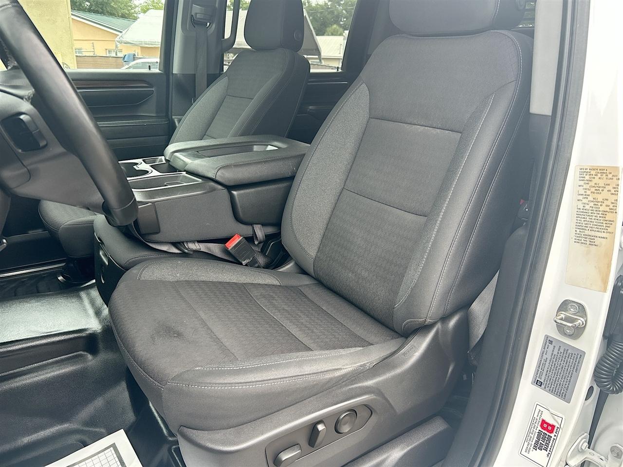 Chevrolet Silverado 3500HD CC 4WD Crew Cab 177" WB, 60" CA LT 2024