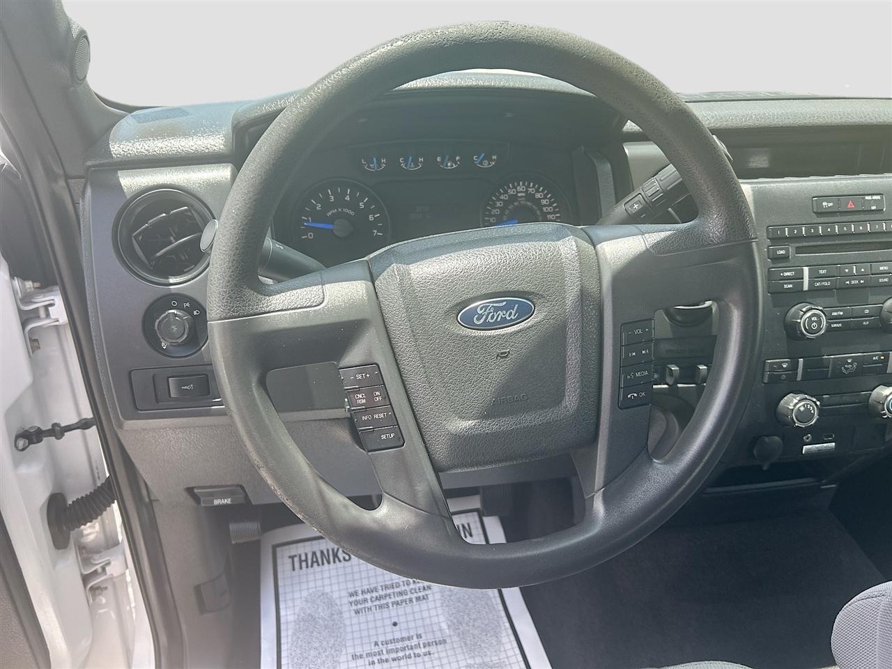 Ford F-150 2WD SuperCrew 145" XLT 2014