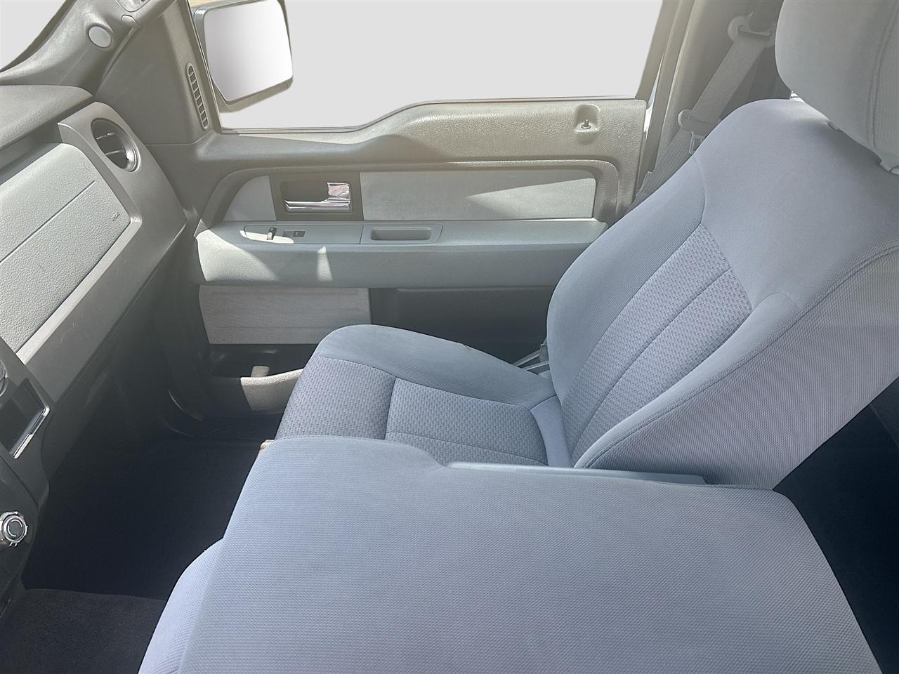 Ford F-150 2WD SuperCrew 145" XLT 2014