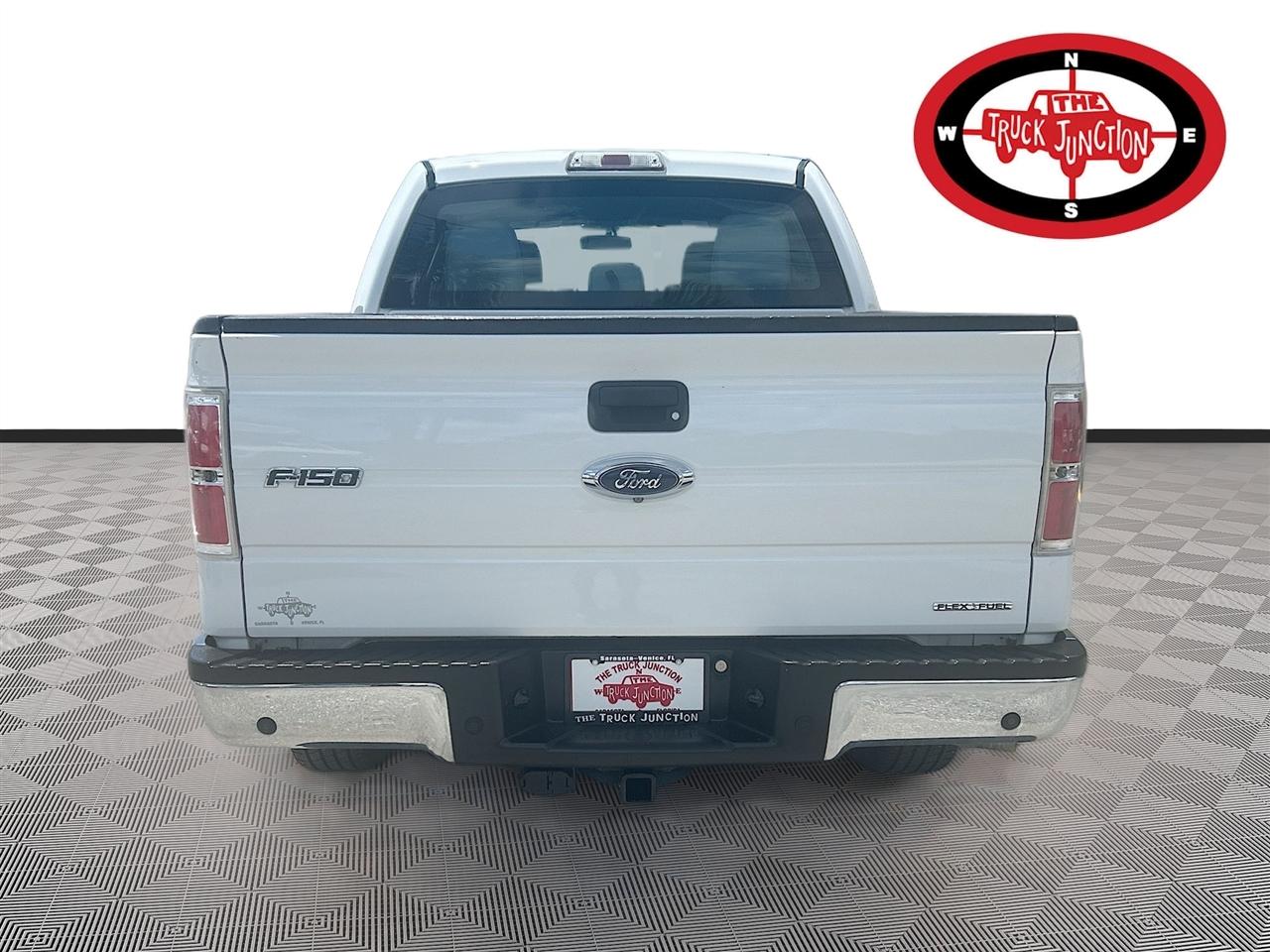 Ford F-150 2WD SuperCrew 145" XLT 2014