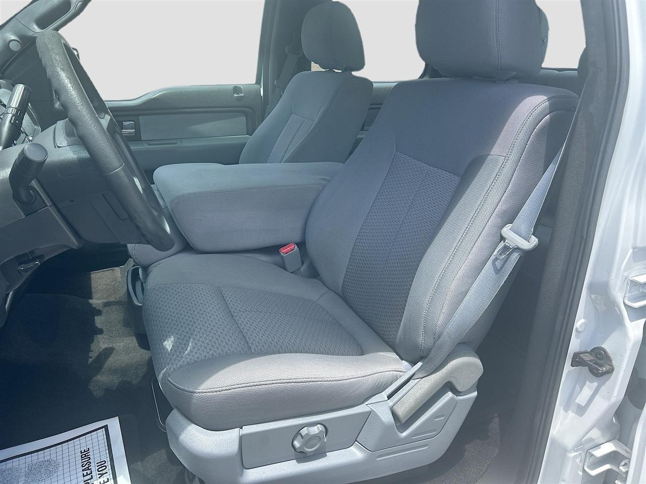 Ford F-150 2WD SuperCrew 145" XLT 2014
