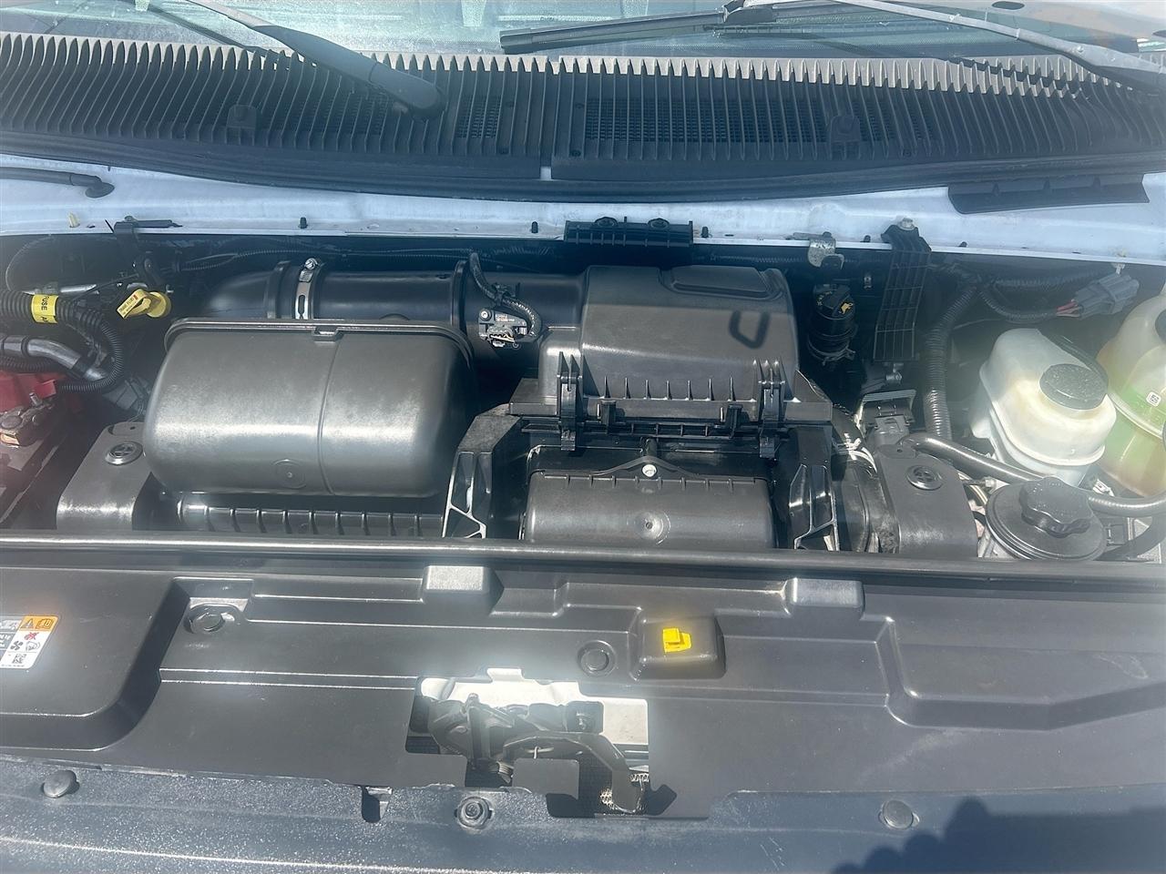 Ford E-Series Cutaway E-350 SRW 138" WB 2023