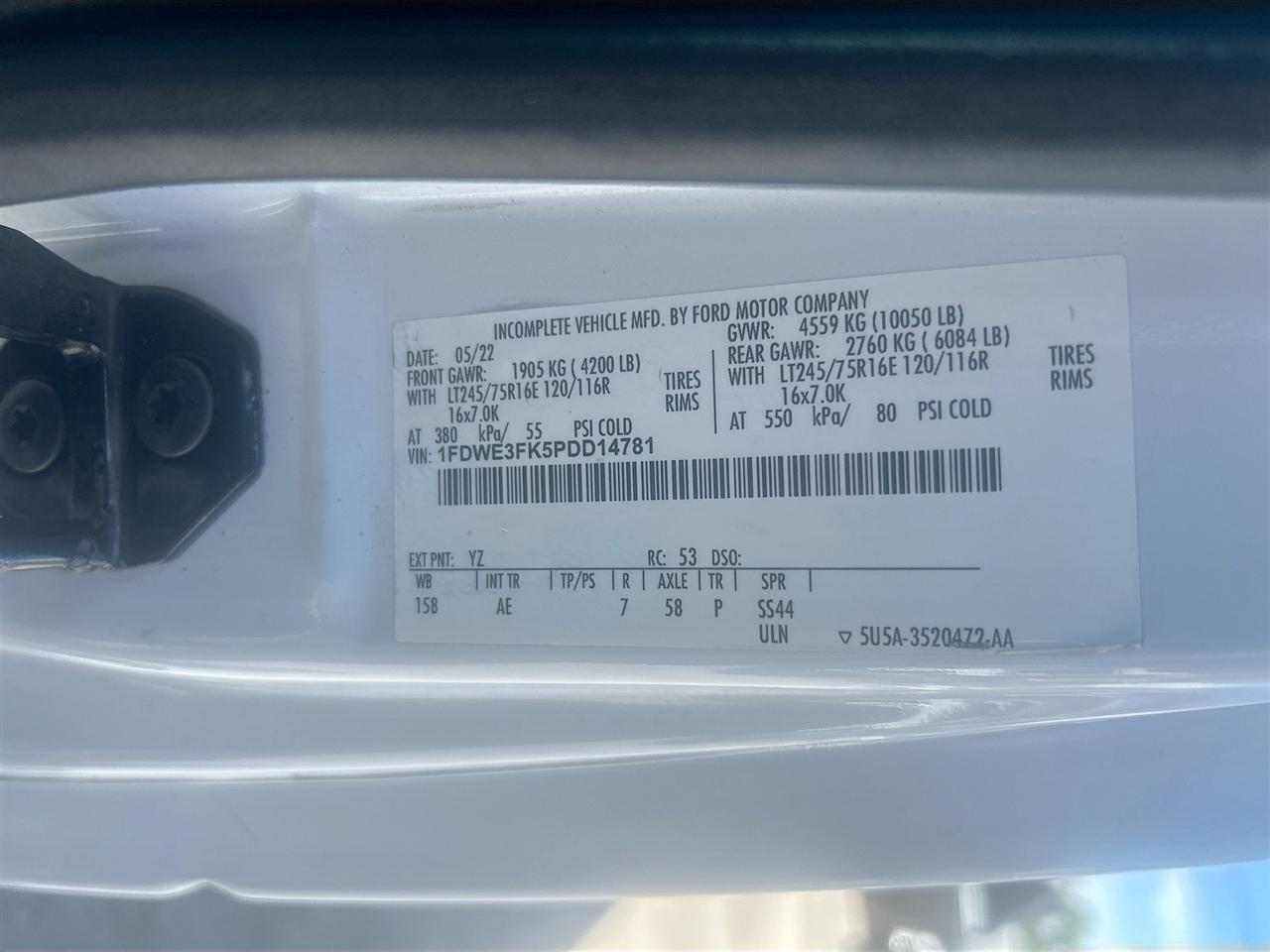 Ford E-Series Cutaway E-350 SRW 138" WB 2023